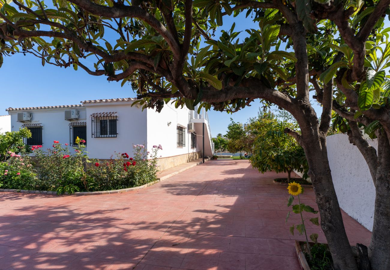 Villa in Nerja - Nerja 010